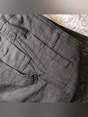 Black Thin Light Pinstripe 3 Button Refuge Pants Size 11